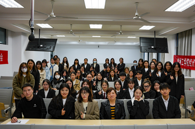 10 上届员工干部合照 10 上届员工干部合照